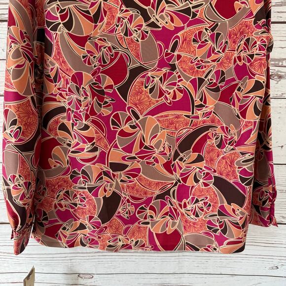 C.L.O.T.H.E.S. New Women's Multicolor 100%Silk Button Down Top Size Medium - Picture 13 of 13